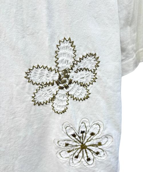 HERMES（エルメス）HERMES (エルメス) フラワー刺繍Tシャツ ホワイト サイズ:Mの古着・服飾アイテム