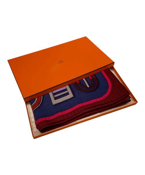 HERMES（エルメス）HERMES (エルメス) シルクスカーフ《Carre en Boucles(カレ・アン・ブックル)》 ネイビー×ボルドー サイズ:140の古着・服飾アイテム