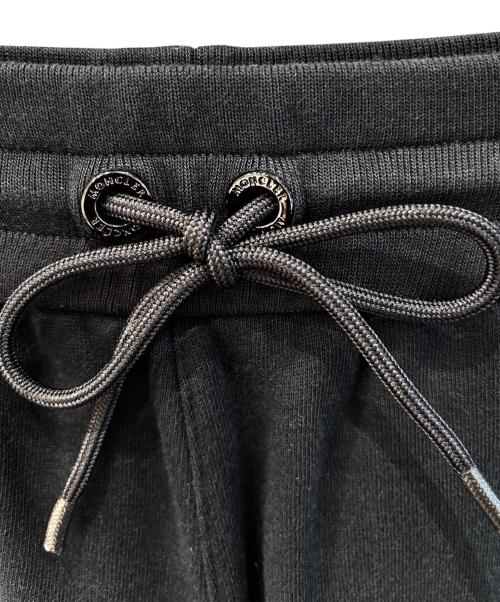 MONCLER（モンクレール）MONCLER (モンクレール) FRAGMENT (フラッグメント) ロゴスウェットショーツ ブラック サイズ:Mの古着・服飾アイテム