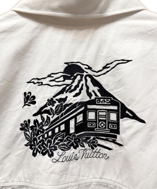 LOUIS VUITTON（ルイ ヴィトン）LOUIS VUITTON (ルイ ヴィトン) NIGO (二ゴー) エンベリッシュドショートスリーブシャツ ホワイト サイズ:XLの古着・服飾アイテム