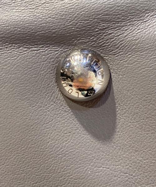 LOUIS VUITTON（ルイ ヴィトン）LOUIS VUITTON (ルイ ヴィトン) キャリーオール・カーゴ バイブ PM グレー サイズ:PMの古着・服飾アイテム