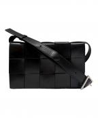 BOTTEGA VENETAボッテガベネタ）の古着「カセットバッグ」｜ブラック×グリーン