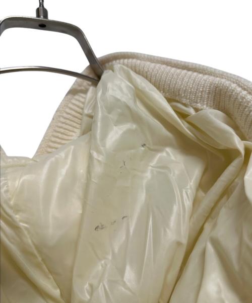 MONCLER（モンクレール）MONCLER (モンクレール) キルティングウールパーカー　J20919G00006 アイボリー サイズ:Lの古着・服飾アイテム