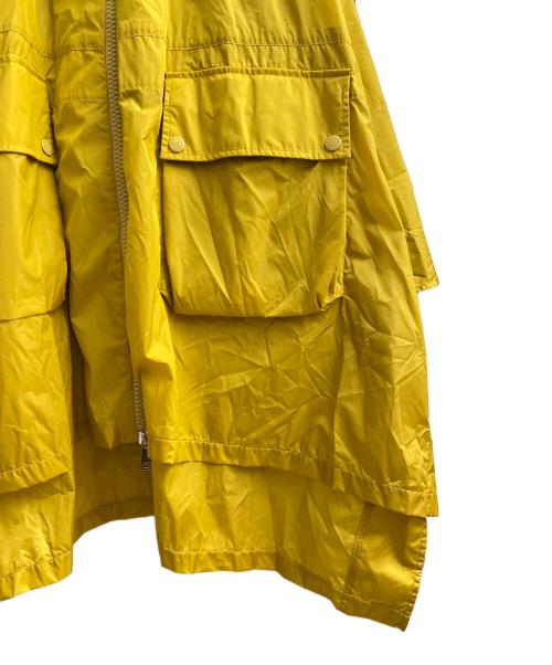 MONCLER（モンクレール）MONCLER (モンクレール) PRINTSEPS/ナイロンポンチョ イエローの古着・服飾アイテム