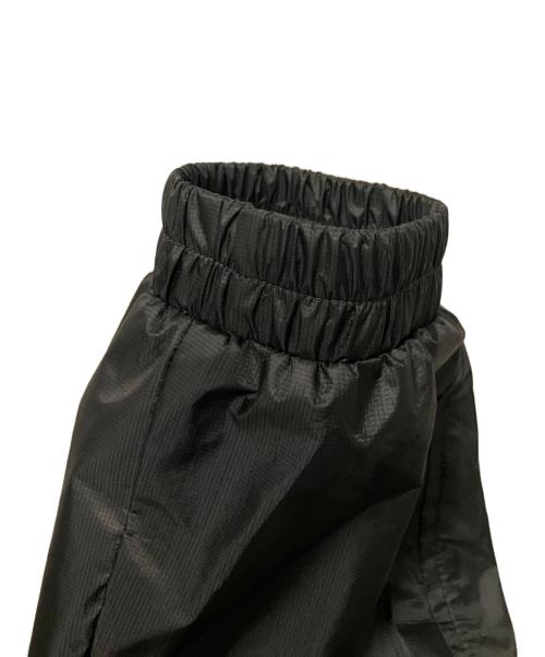MONCLER（モンクレール）MONCLER (モンクレール) DELAPORTE/ナイロン コート ブラック サイズ:4の古着・服飾アイテム