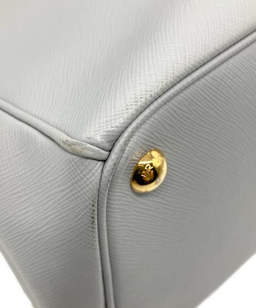 PRADA（プラダ）PRADA (プラダ) ガレリア サフィアーノレザー バッグ ライトグレーの古着・服飾アイテム