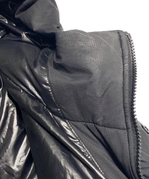 CANADA GOOSE（カナダグース）CANADA GOOSE (カナダグース) アームストロングフーディ ブラック サイズ:XLの古着・服飾アイテム