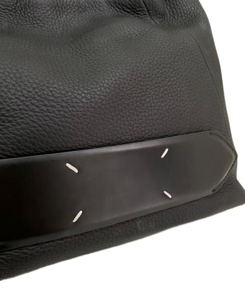 Maison Margiela（メゾンマルジェラ）Maison Margiela (メゾンマルジェラ) 5AC DRAWSTRING BAG SMALL ブラックの古着・服飾アイテム