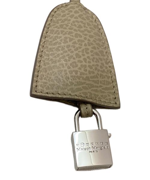 Maison Margiela（メゾンマルジェラ）Maison Margiela (メゾンマルジェラ) 5AC MEDIUM ブリーチ サイズ:ミディアムの古着・服飾アイテム