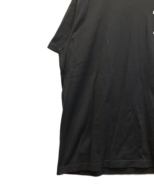 BURBERRY（バーバリー）BURBERRY (バーバリー) TB Logo Print Cotton T-Shirt/ロゴTシャツ/カットソー ブラック サイズ:Lの古着・服飾アイテム