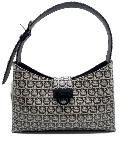 Salvatore Ferragamo（サルヴァトーレ フェラガモ）Salvatore Ferragamo (サルヴァトーレ フェラガモ) ショルダーバッグの古着・服飾アイテム