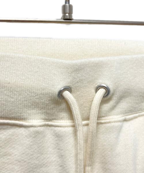 CELINE（セリーヌ）CELINE (セリーヌ) トリオンフロゴスウェットショートパンツ　2Z057450I ベージュ サイズ:XSの古着・服飾アイテム