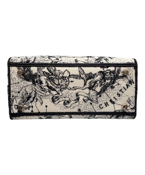 Christian Dior（クリスチャン ディオール）Christian Dior (クリスチャン ディオール) Lady Dior D-Lite Medium  ホワイト×ブラック サイズ:ミディアムの古着・服飾アイテム