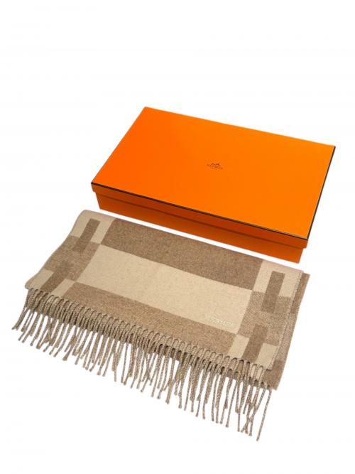 HERMES（エルメス）HERMES (エルメス) カシミヤマフラー Hパッサン ベージュ×ブラウンの古着・服飾アイテム