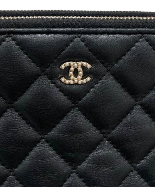 CHANEL（シャネル）CHANEL (シャネル) ウォレットバッグ ブラック×ゴールド金具の古着・服飾アイテム
