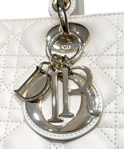 Christian Dior（クリスチャン ディオール）Christian Dior (クリスチャン ディオール) Lady Dior Medium / レディディオール ミディアム ホワイト サイズ:ミディアムの古着・服飾アイテム