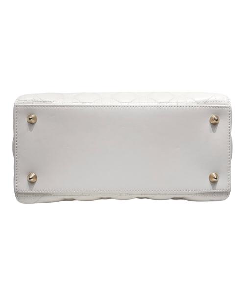 Christian Dior（クリスチャン ディオール）Christian Dior (クリスチャン ディオール) Lady Dior Medium / レディディオール ミディアム ホワイト サイズ:ミディアムの古着・服飾アイテム