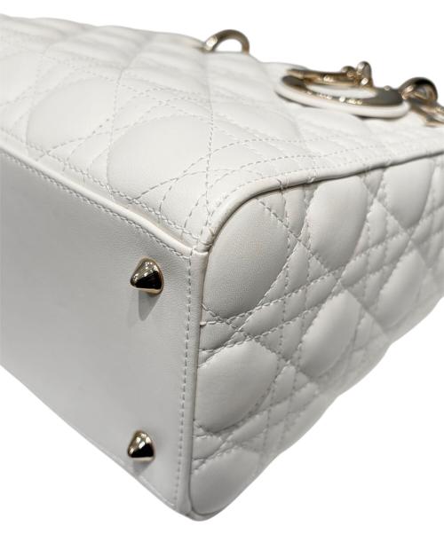 Christian Dior（クリスチャン ディオール）Christian Dior (クリスチャン ディオール) Lady Dior Medium / レディディオール ミディアム ホワイト サイズ:ミディアムの古着・服飾アイテム