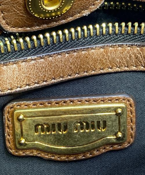 MIU MIU（ミュウミュウ）MIU MIU (ミュウミュウ) VITELLO LUX 2WAYバッグ ブラウンの古着・服飾アイテム