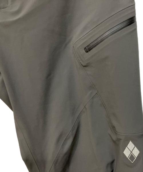 mont-bell（モンベル）mont-bell (モンベル) トレッキングボトム(ロング) ライトグレー サイズ:SIZE　M 未使用品の古着・服飾アイテム
