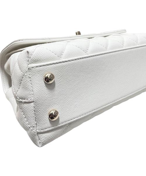 CHANEL（シャネル）CHANEL (シャネル) トップハンドル 23 ホワイト×ゴールド金具 サイズ:23の古着・服飾アイテム