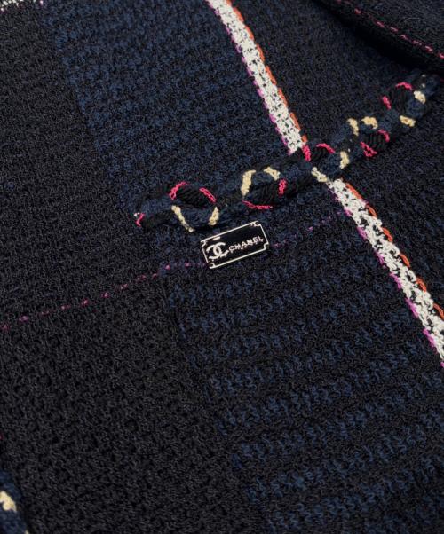 CHANEL（シャネル）CHANEL (シャネル) ノーカラーツイードジャケット ネイビー サイズ:40の古着・服飾アイテム