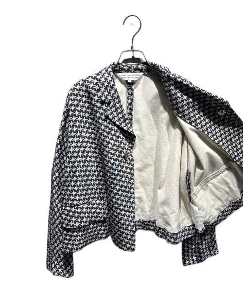 COMME des GARCONS COMME des GARCONS（コムデギャルソン コムデギャルソン）COMME des GARCONS COMME des GARCONS (コムデギャルソン コムデギャルソン) 千鳥格子柄クロップドジャケット グレー×ブラック サイズ:Mの古着・服飾アイテム