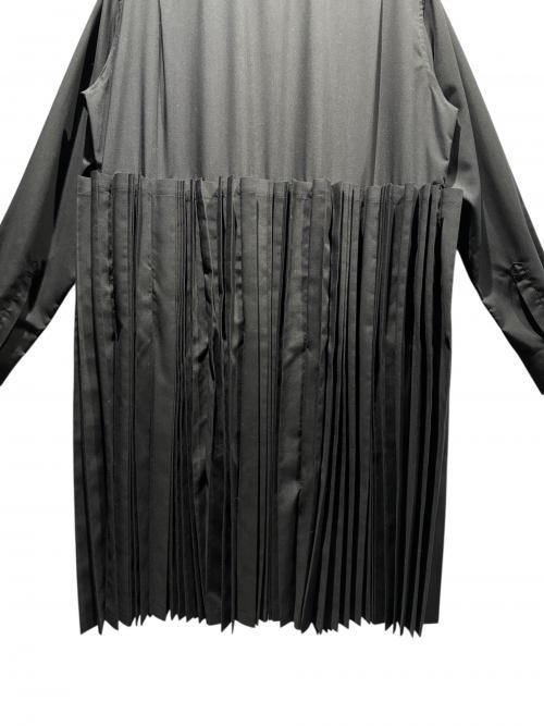 COMME des GARCONS（コムデギャルソン）COMME des GARCONS (コムデギャルソン) ポリエステルスパンブロードプリーツブラウス/GP-B021 ブラック サイズ:Mの古着・服飾アイテム