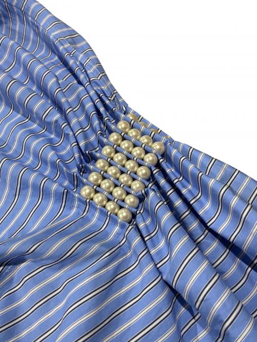 JUNYA WATANABE COMME des GARCONS（(ジュンヤワタナベ コムデギャルソン）JUNYA WATANABE COMME des GARCONS ((ジュンヤワタナベ コムデギャルソン) 両袖パール装飾ストライプデザインシャツ ブルー サイズ:Sの古着・服飾アイテム