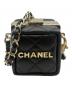 CHANEL (シャネル) ミニバックチャーム ブラック×ゴールド サイズ:-：180000円