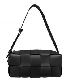 BOTTEGA VENETA（ボッテガベネタ）の古着「スモールブリックカセット バッグ」｜ブラック