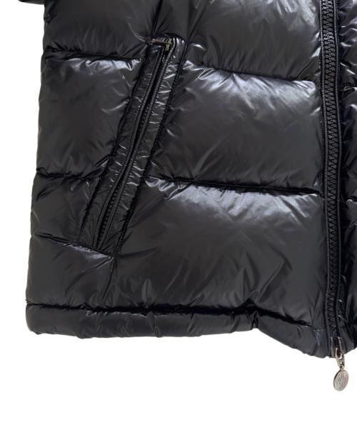 MONCLER（モンクレール）MONCLER (モンクレール) BJMAYA/ファー付きダウンジャケット/32091403001053029 ブラック サイズ:1の古着・服飾アイテム