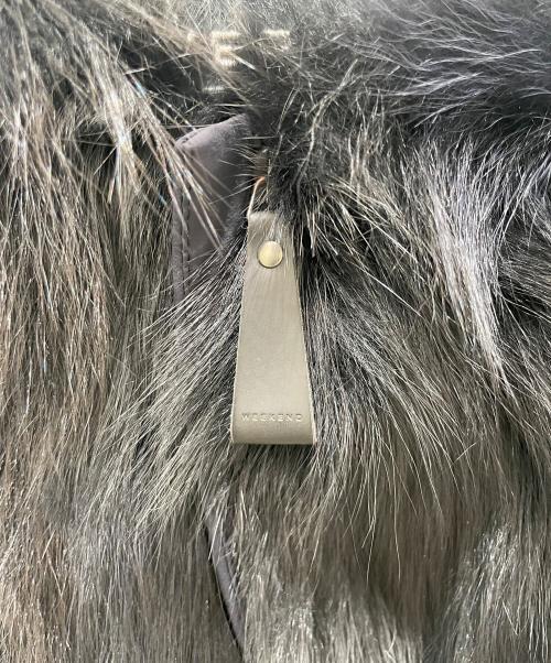 Max Mara WEEK END LINE（マックスマーラ ウイークエンドライン）Max Mara WEEK END LINE (マックスマーラ ウイークエンドライン) ラクーンファーダウンジャケット ブラック サイズ:36の古着・服飾アイテム