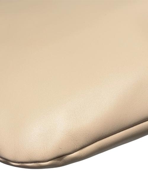 MIU MIU（ミュウミュウ）MIU MIU (ミュウミュウ) トートバッグ ベージュの古着・服飾アイテム