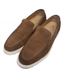 TOD'S（トッズ）の古着「スエードヴァンプローファー」｜ブラウン