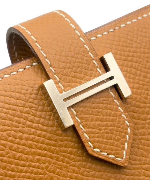HERMES（エルメス）HERMES (エルメス) ベアンコンパクト/2つ折り財布 ゴールドの古着・服飾アイテム