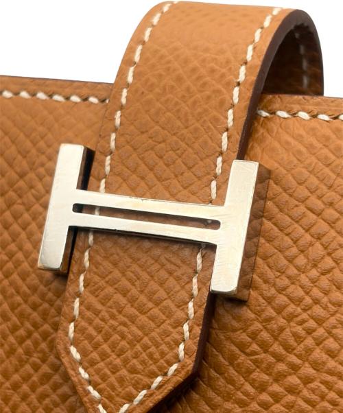 HERMES（エルメス）HERMES (エルメス) ベアンコンパクト/2つ折り財布 ゴールドの古着・服飾アイテム