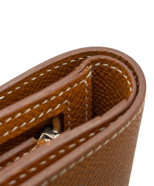 HERMES（エルメス）HERMES (エルメス) ベアンコンパクト/2つ折り財布 ゴールドの古着・服飾アイテム