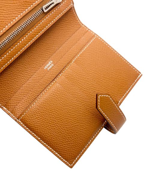 HERMES（エルメス）HERMES (エルメス) ベアンコンパクト/2つ折り財布 ゴールドの古着・服飾アイテム