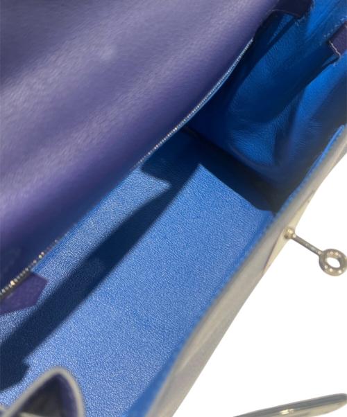 HERMES（エルメス）HERMES (エルメス) ケリー28 内縫い ヴェルソ/シルバー金具/エバーカラー/ブルーアンクル×ブルーゼリージュ/D刻印/2019年 ブルーアンクル×ブルーゼリージュ サイズ:28の古着・服飾アイテム