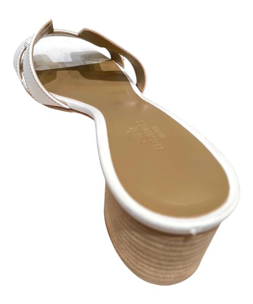 HERMES（エルメス）HERMES (エルメス) レディスサンダル《オアジス》 ホワイト サイズ:37 1/2の古着・服飾アイテム