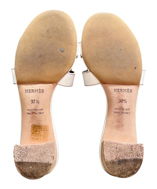 HERMES（エルメス）HERMES (エルメス) レディスサンダル《オアジス》 ホワイト サイズ:37 1/2の古着・服飾アイテム
