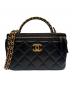 CHANEL（シャネル）の古着「バニティバッグ」｜ブラック×ゴールド金具