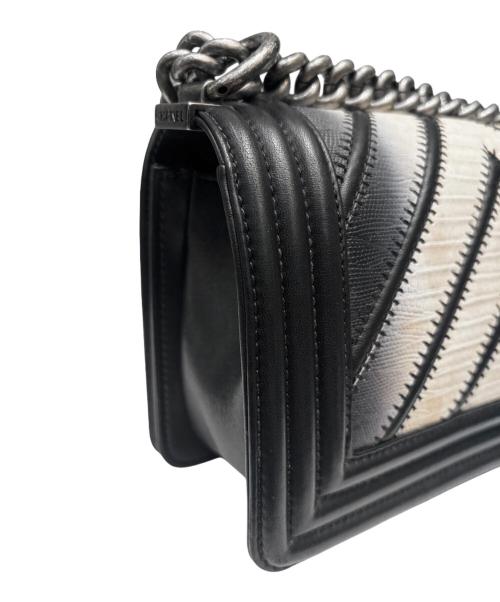 CHANEL（シャネル）CHANEL (シャネル) シェブロンボーイシャネル スモール ブラック×シルバー金具の古着・服飾アイテム