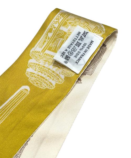 HERMES（エルメス）HERMES (エルメス) ツイリー / メルヴェイユーズ・ランタン オフホワイト×イエローの古着・服飾アイテム