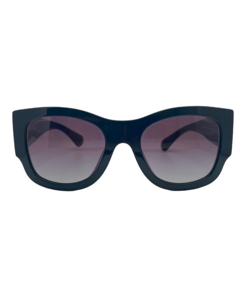 CHANEL（シャネル）CHANEL (シャネル) ラインストーン ココマークサングラス グリーン サイズ:53□21-135の古着・服飾アイテム