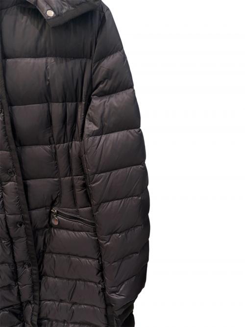 MONCLER（モンクレール）MONCLER (モンクレール) ファー付ダウンコート ブラック サイズ:Ｌの古着・服飾アイテム
