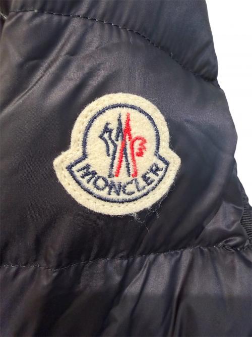 MONCLER（モンクレール）MONCLER (モンクレール) ファー付ダウンコート ブラック サイズ:Ｌの古着・服飾アイテム