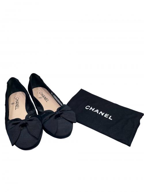 CHANEL（シャネル）CHANEL (シャネル) ココマーク ドット チュール リボン フラットシューズ ブラック サイズ:size36 1/2の古着・服飾アイテム