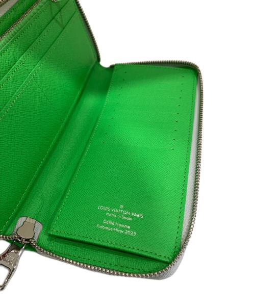 LOUIS VUITTON（ルイ ヴィトン）LOUIS VUITTON (ルイ ヴィトン) LOUIS VUITTON ヴェルティカル ジッピーロングウォレット M82590 モノグラム マルチカラー マルチカラーの古着・服飾アイテム